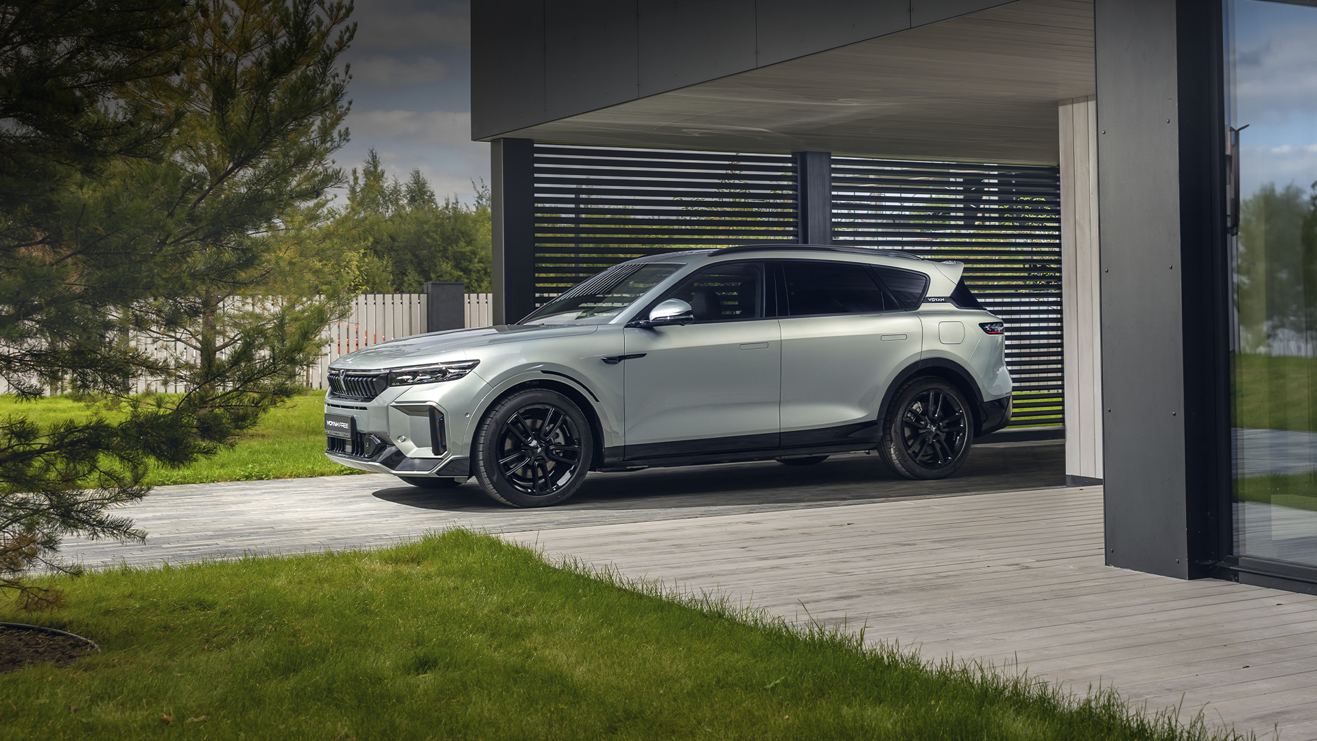 Изображение на странице VOYAH VOYAH FREE&nbsp;EVR Sport Edition на официальном сайте